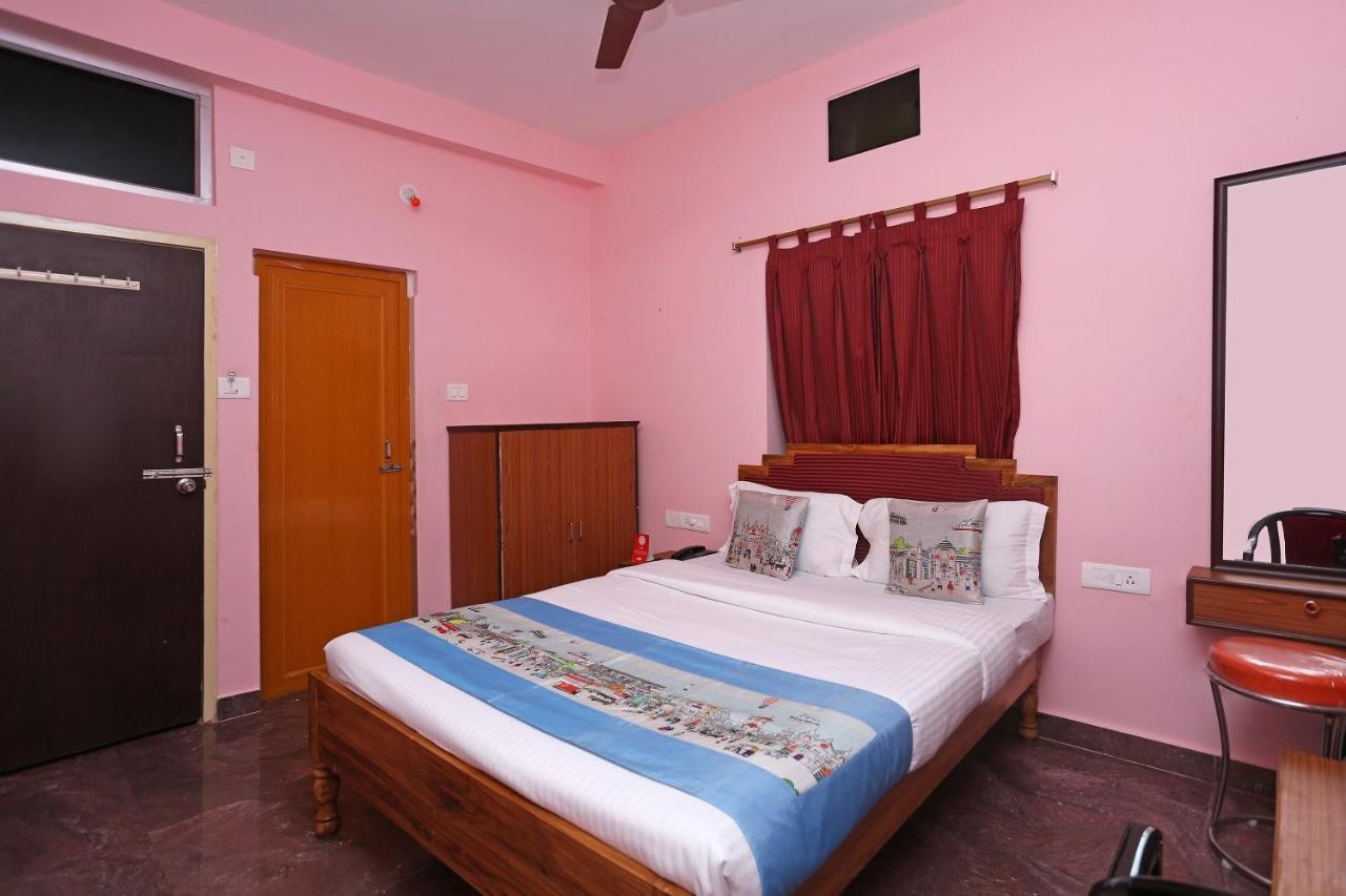 Oyo Hotel Balaram Palace Puri Zewnętrze zdjęcie