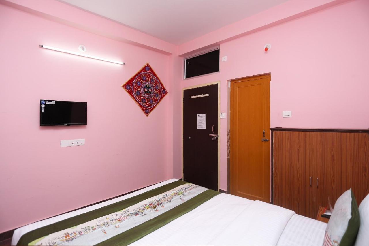 Oyo Hotel Balaram Palace Puri Zewnętrze zdjęcie